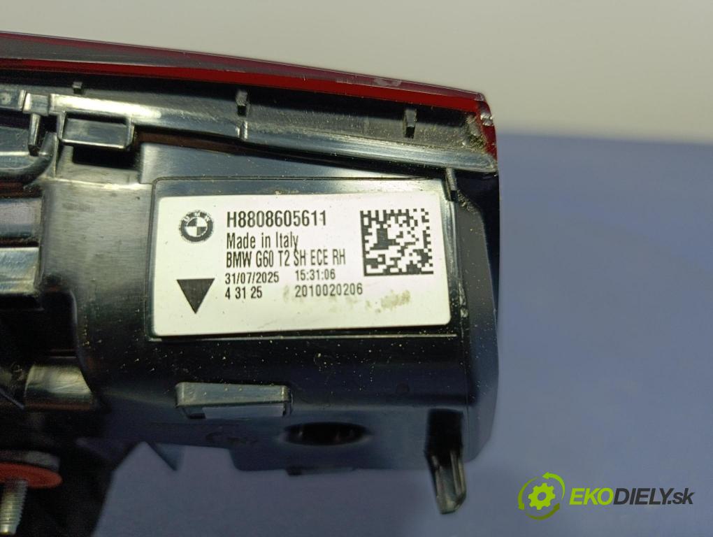 Bmw Seria 5 2025 světlo Zad: Práva: Uvnitř 8086056