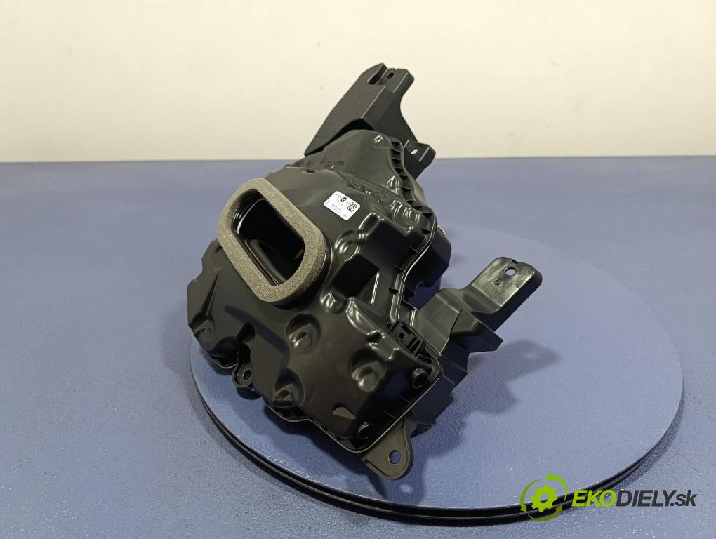 Bmw Seria 5 2025 Mluvčí: / Subwoofer: 5A5AF86