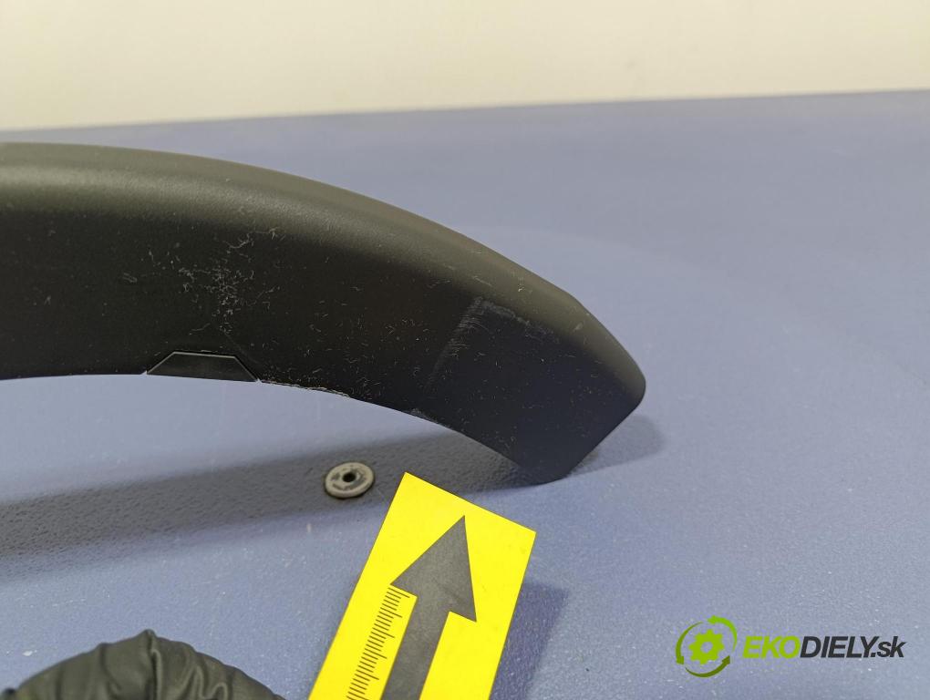 Bmw Seria 5 2025 kryt Plast: Interiéry: 5A01513