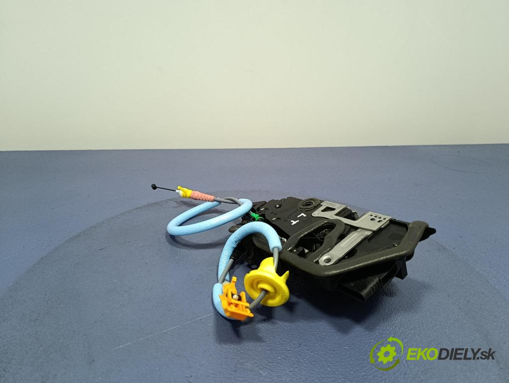 Bmw Seria 5 2025 zámek dveře Zad: Levý: 5A160C1