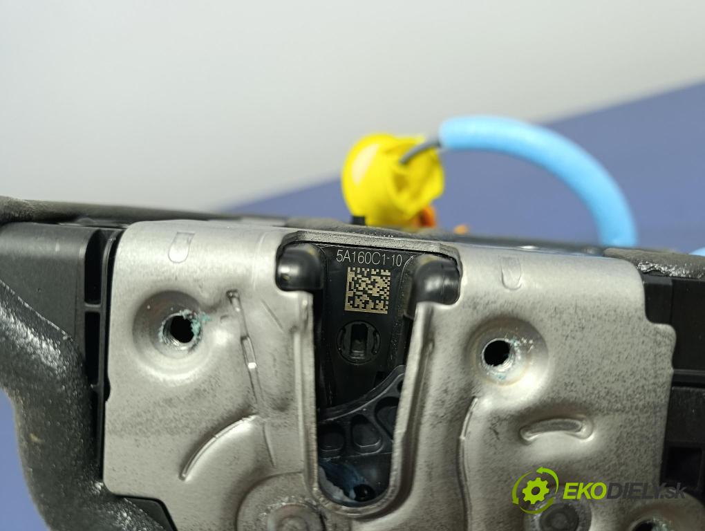 Bmw Seria 5 2025 zámek dveře Zad: Levý: 5A160C1
