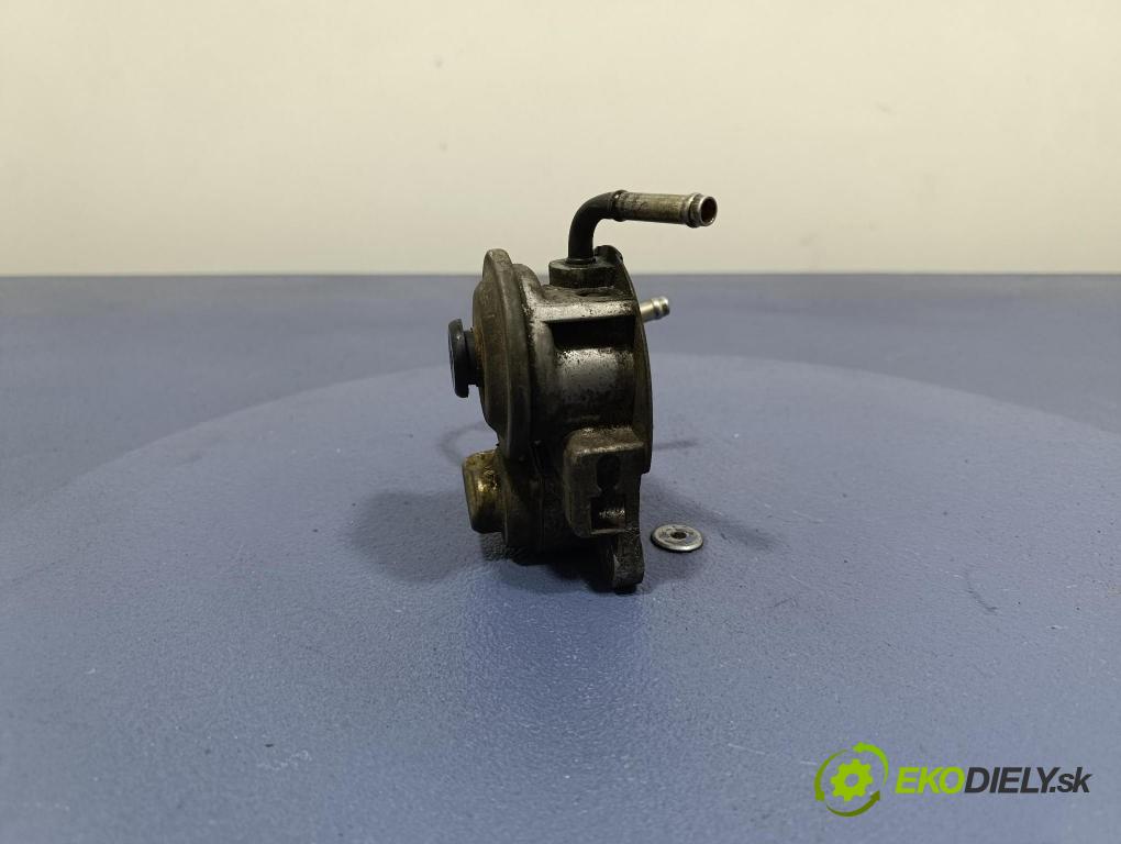 Toyota Avensis 2003 obal Filtre: paliva