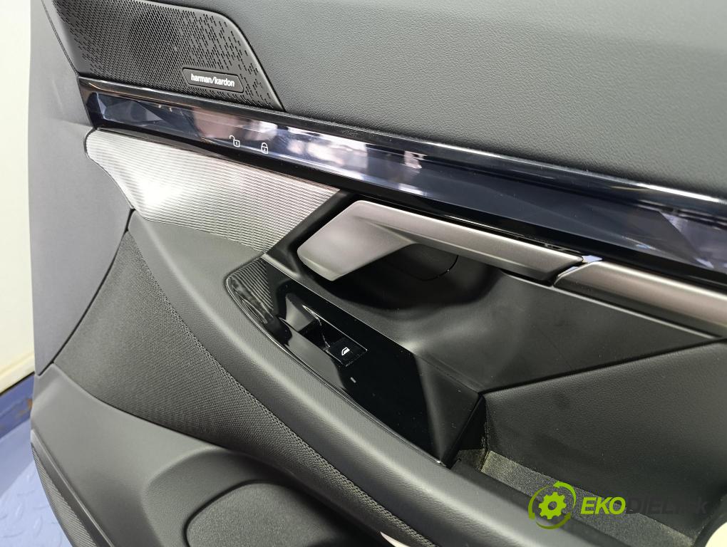 Bmw Seria 5 2025 Tapacír: dveře před Práva: 5A16734