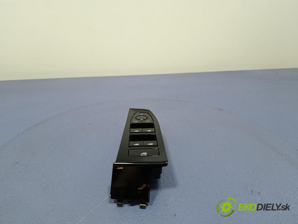 Bmw Seria 5 2025 Přepínač Sklenka: 5A4B416
