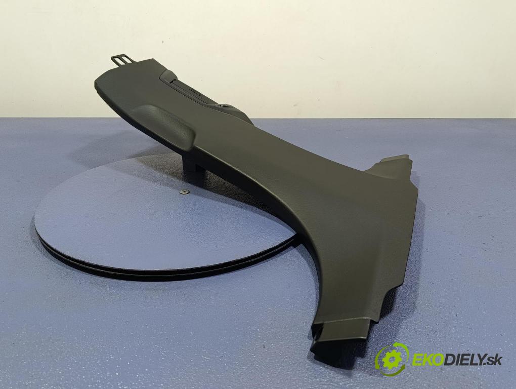 Bmw Seria 5 2025 kryt Plast: Interiéry: 5B31014