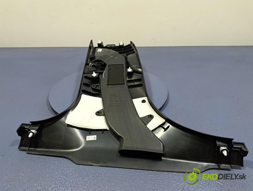 Bmw Seria 5 2025 kryt Plast: Interiéry: 5B31014