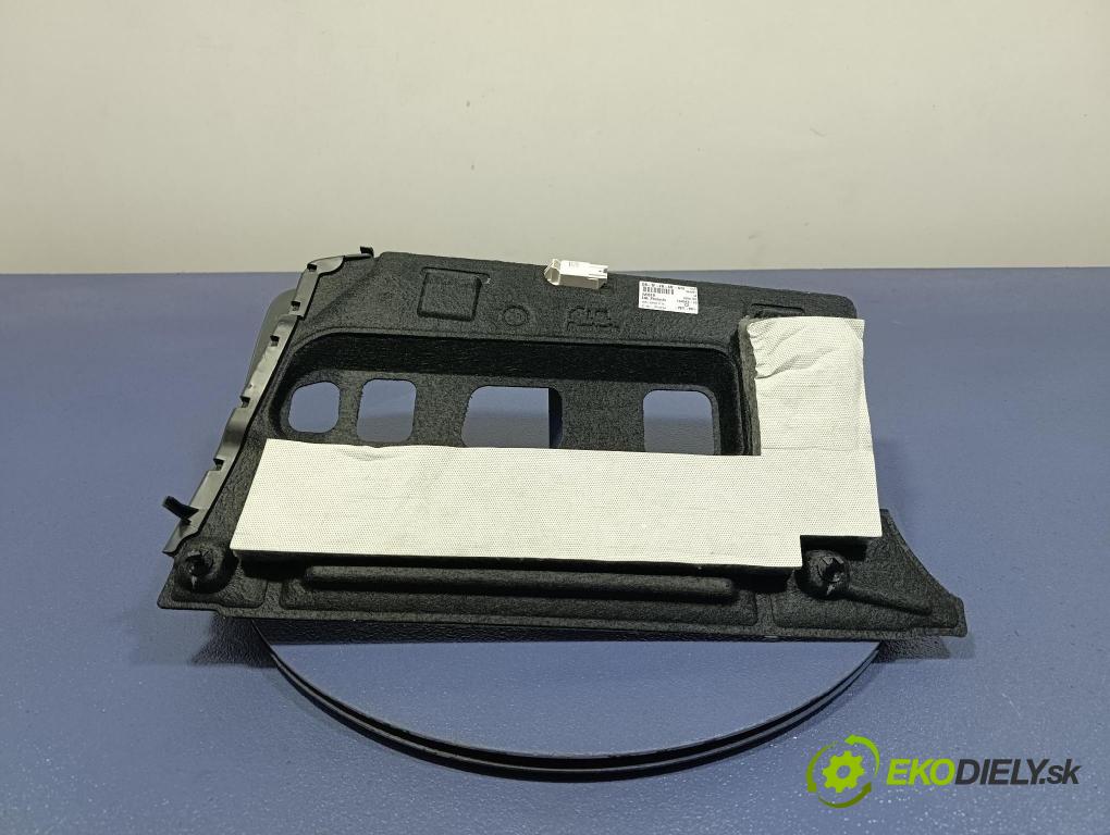 Bmw Seria 5 2025 kryt Plast: Interiéry: 9870545