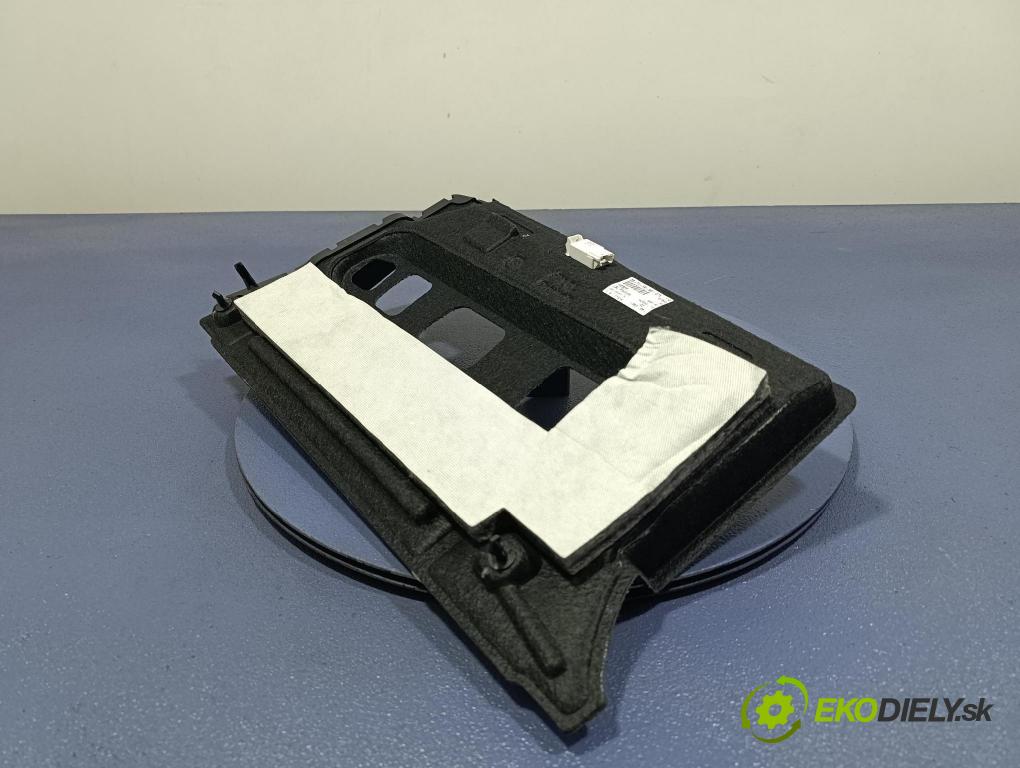 Bmw Seria 5 2025 kryt Plast: Interiéry: 9870545