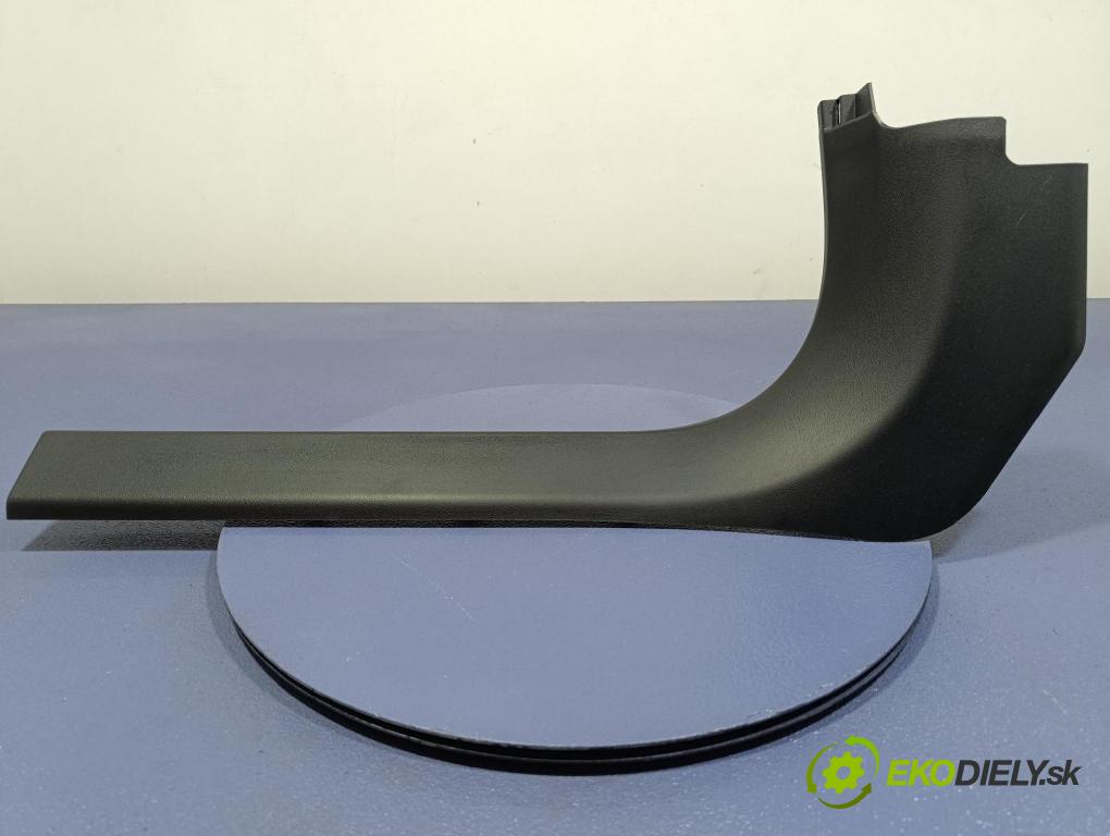 Bmw Seria 5 2025 kryt Plast: Interiéry: 5A36B97