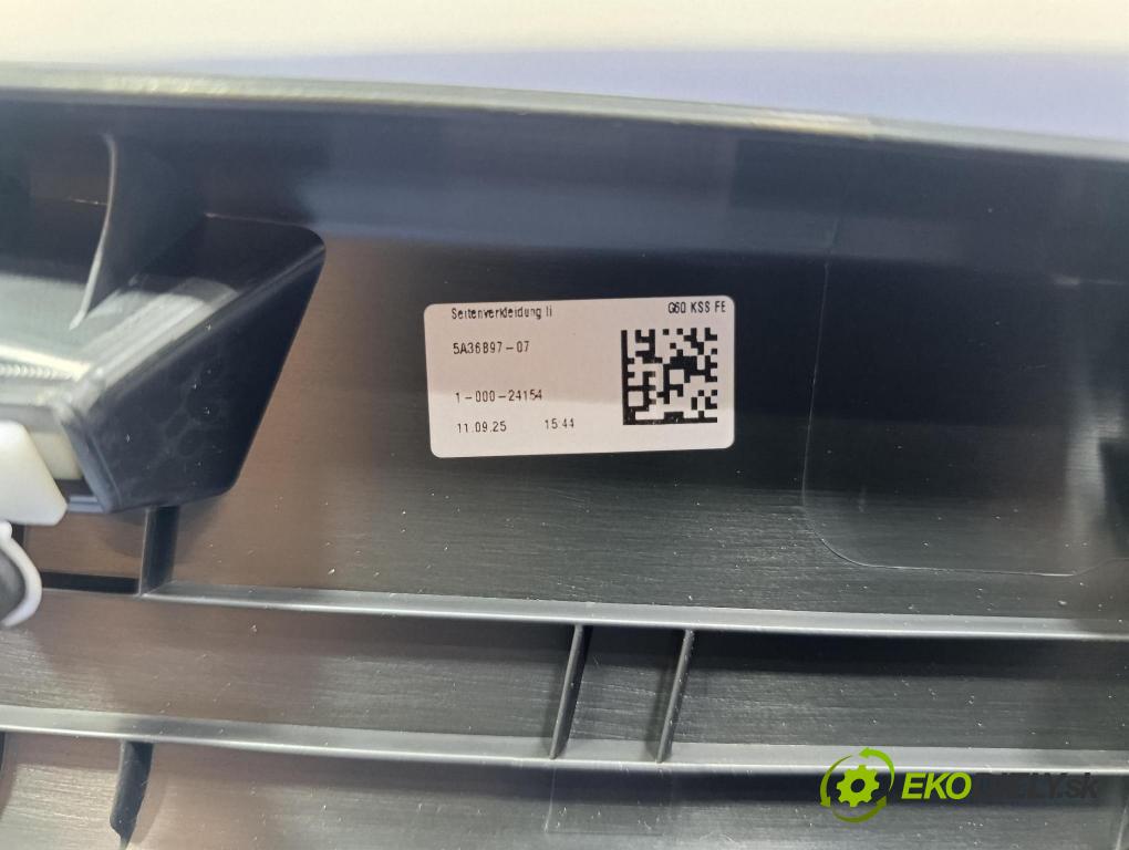 Bmw Seria 5 2025 kryt Plast: Interiéry: 5A36B97