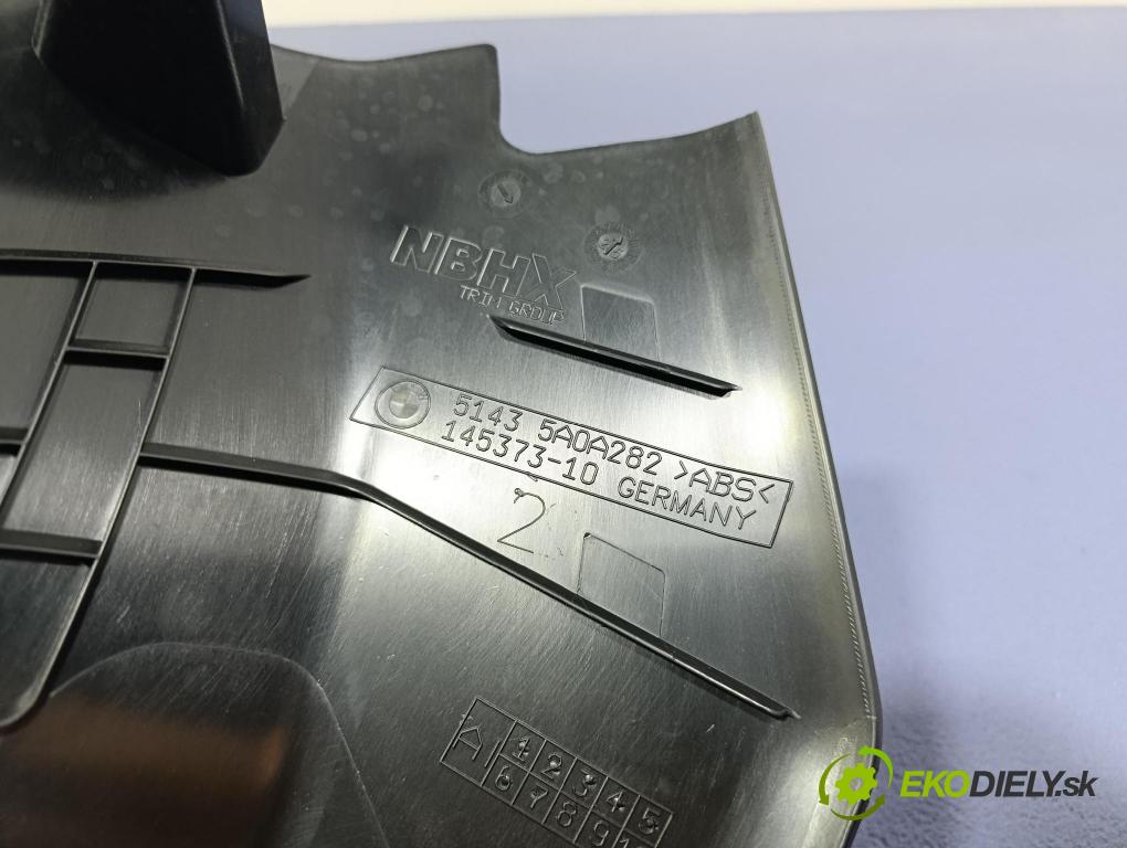 Bmw Seria 5 2025 kryt Plast: Interiéry: 5A36B98