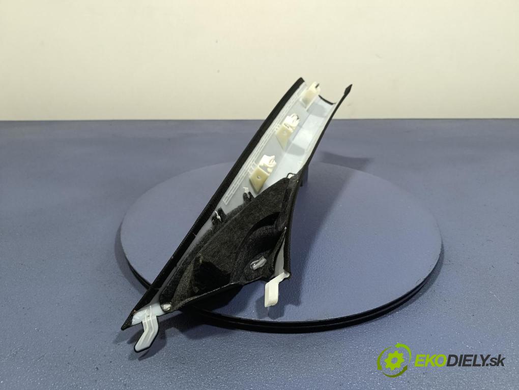 Bmw Seria 5 2025 kryt Plast: Interiéry: 9504297