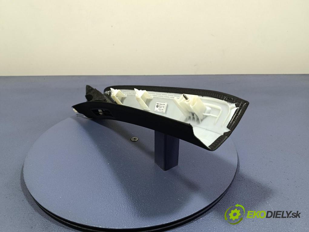 Bmw Seria 5 2025 kryt Plast: Interiéry: 9504297
