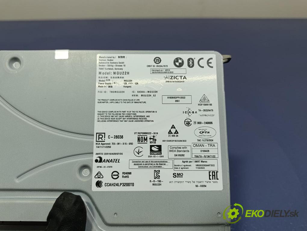 Bmw Seria 5 2025 Radio I Navigace: 5B8C3B6