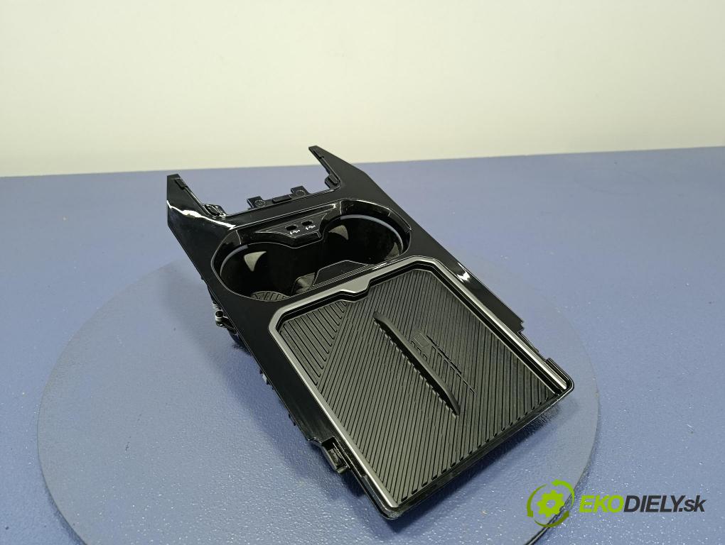 Bmw Seria 5 2025 kastlík 5A70141