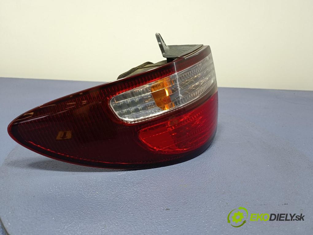 Toyota Previa 2001 svetlo / reflektor zad ľavá Vonkajsia: ICHIKOH 28-142