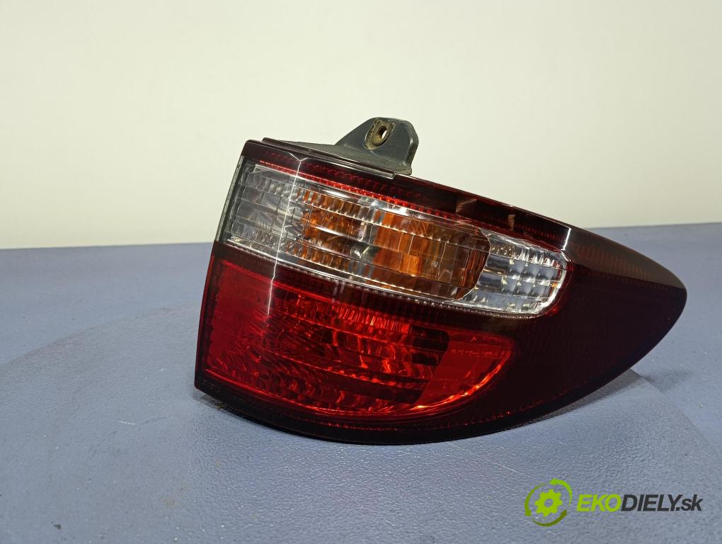 Toyota Previa 2001 světlo Zad: Práva: Mimo: ICHIKOH 28-142