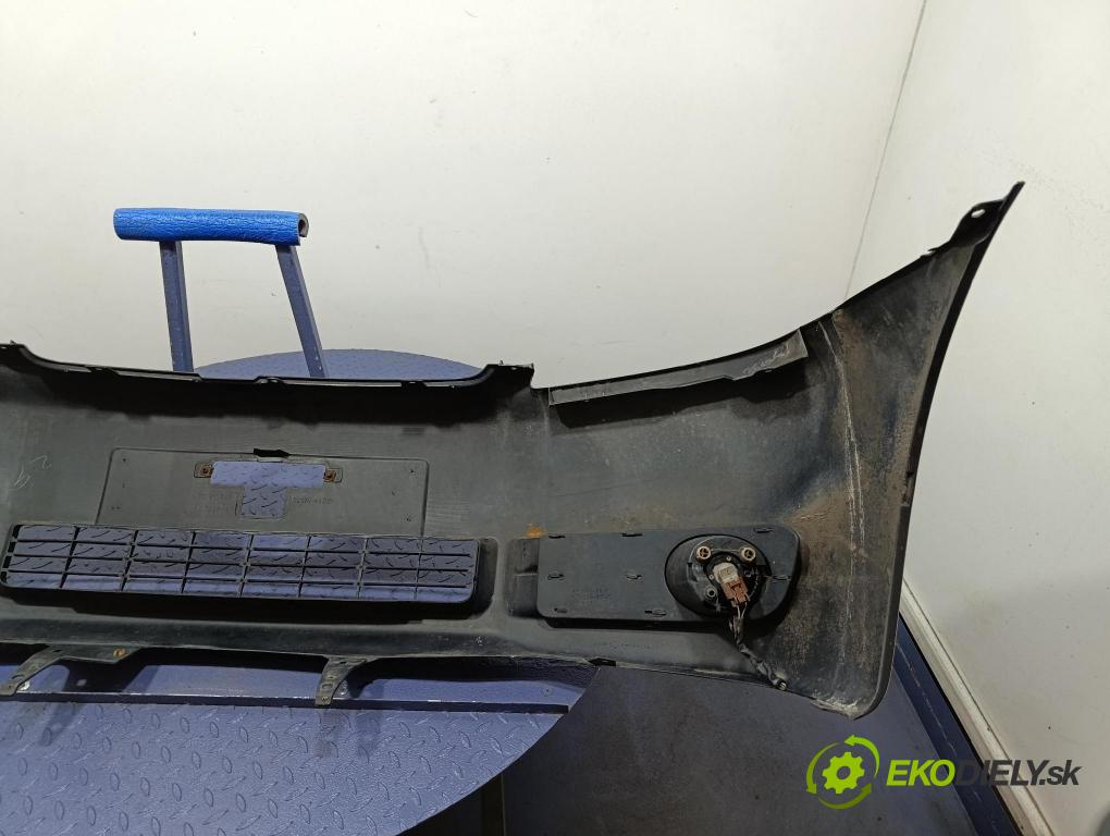 Toyota Avensis verso 2003 nárazník před 52119-44200