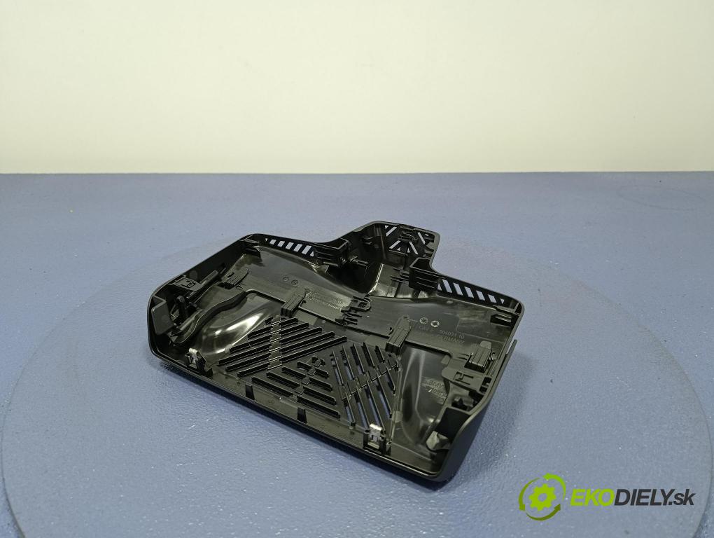 Bmw Seria 5 2025 kryt Plast: Interiéry: 5A6C081 5A6C082