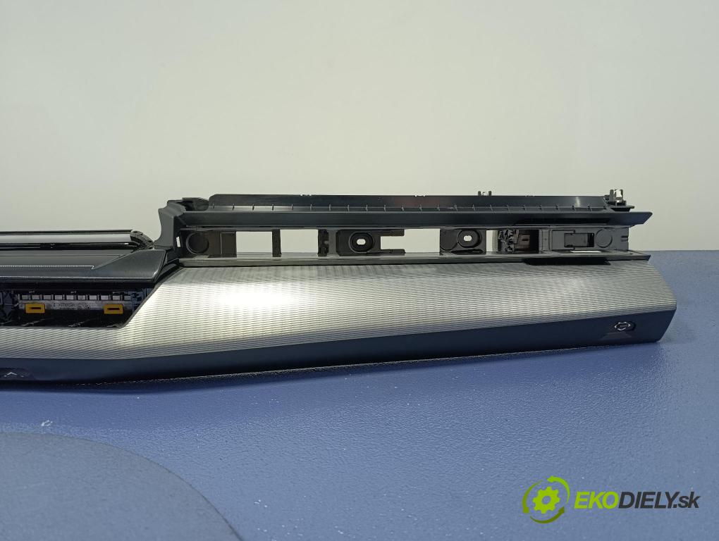Bmw Seria 5 2025 lišta Dekoratívní: Uvnitř 9640040 9634898