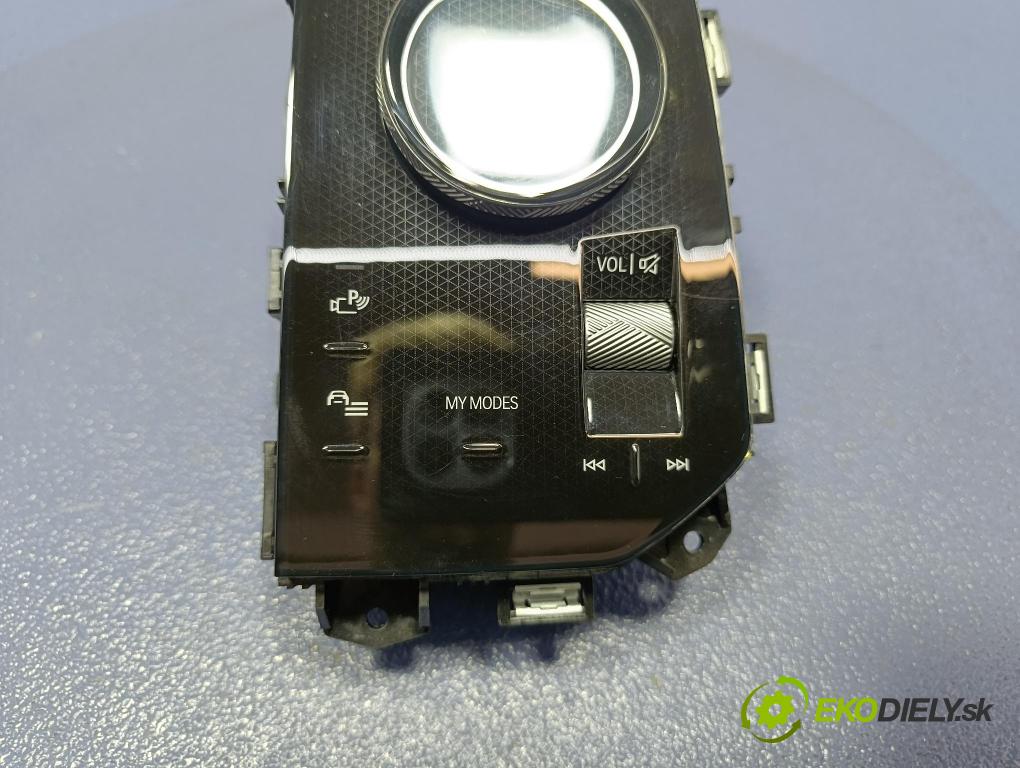 Bmw Seria 5 2025 Přepínač Radio Navigace 5B3DE06