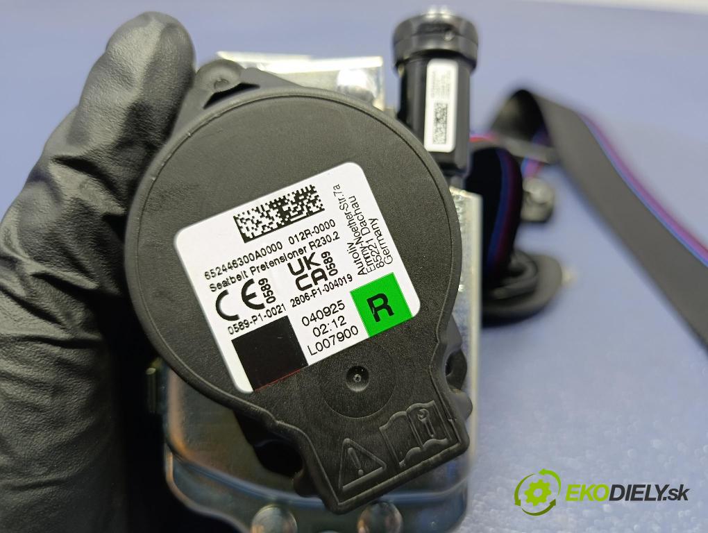 Bmw Seria 5 2025 Pásy Bezpečnost x 5A208D8