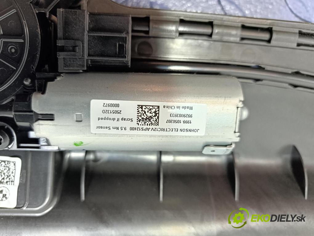 Bmw Seria 5 2025 Střešní okno: 8085584