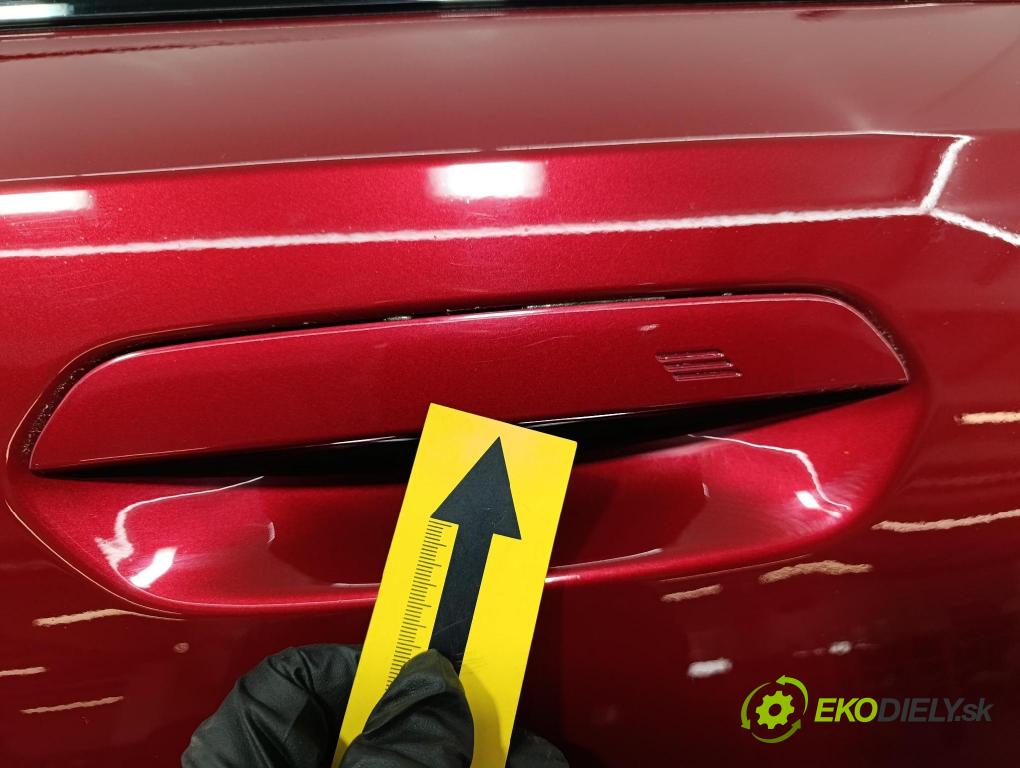 Bmw Seria 5 2025 dveře před Vlevo, odjet: