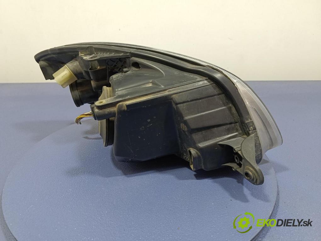 Skoda Praktik 2008 světlo Levý: 247831-00 L