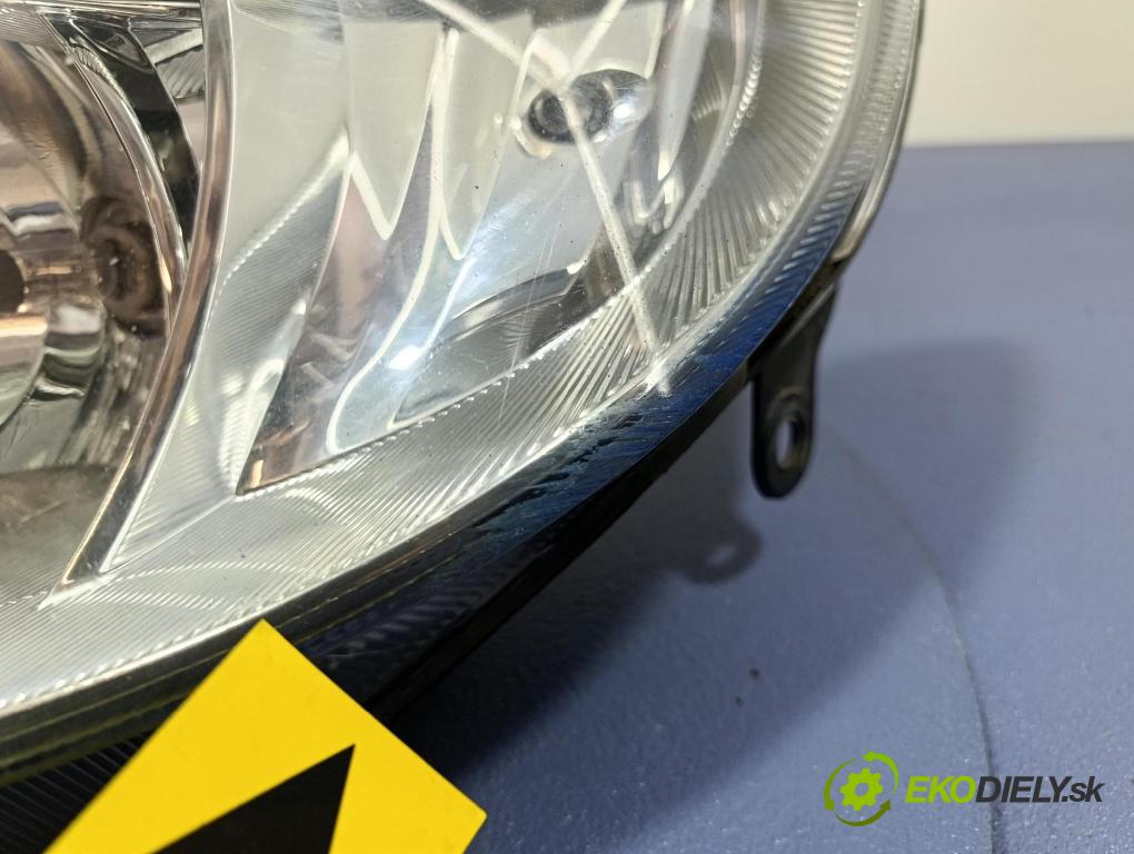 Skoda Praktik 2008 světlo Levý: 247831-00 L