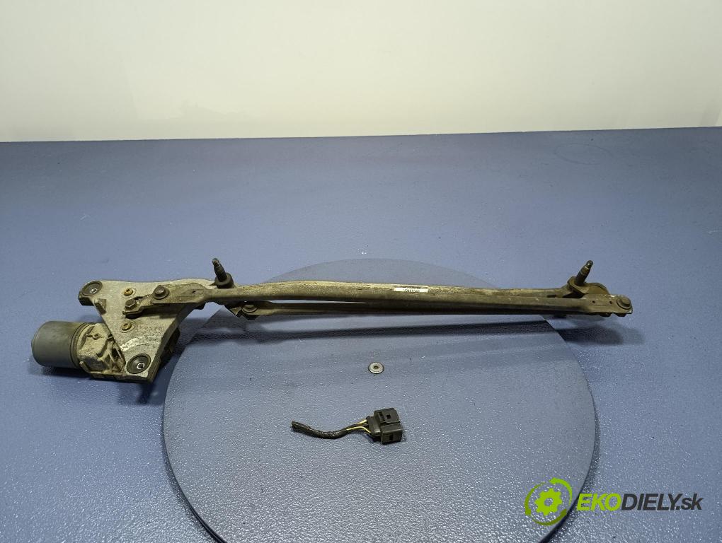 Volvo V50 2006 mechanismus motorek Stěrače: před 30699342