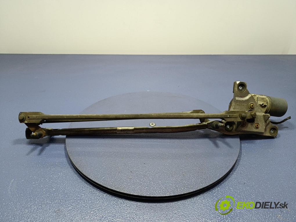 Volvo V50 2006 mechanismus motorek Stěrače: před 30699342