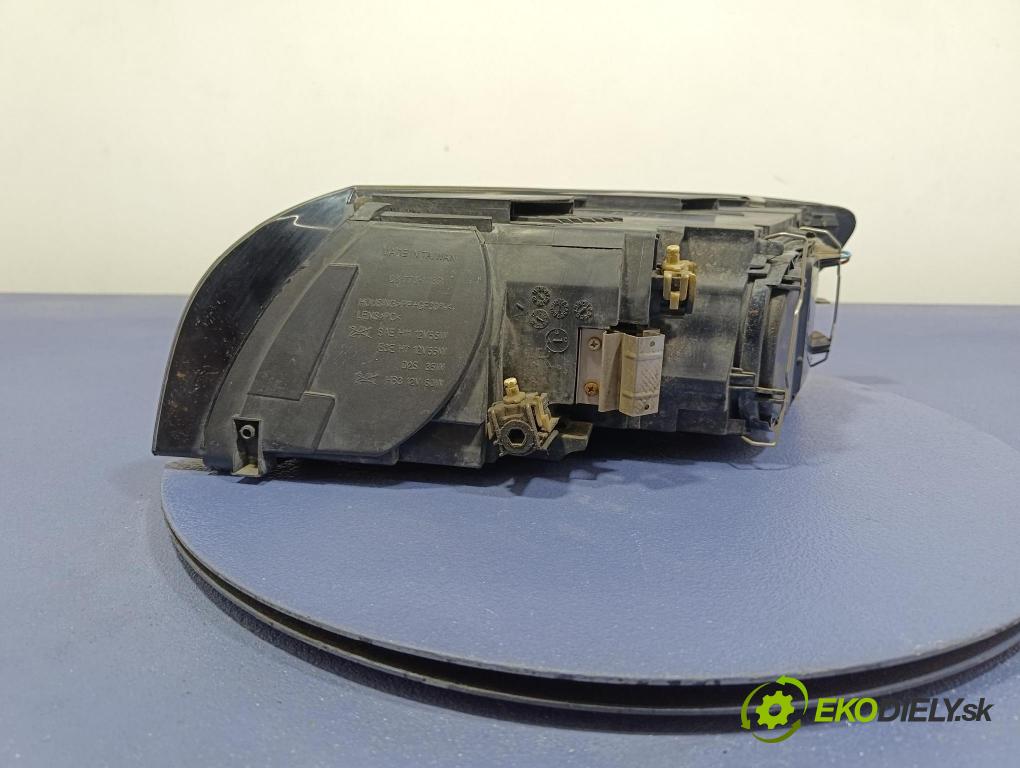 Volvo V50 2006 světlo v pravo: 373-1111R