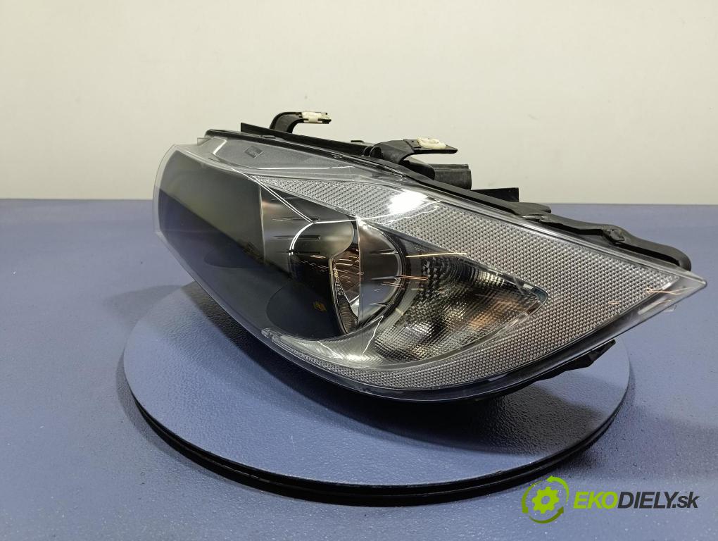 Bmw Seria 3 2006 Reflektor: Vľavo: 6942721