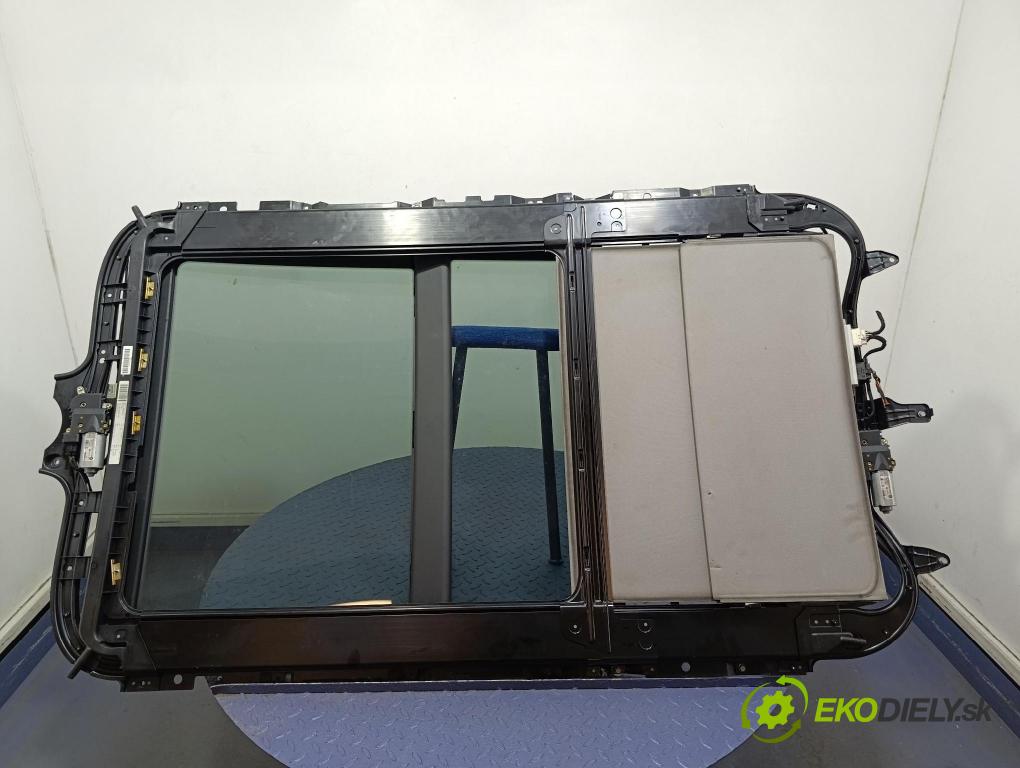 Bmw Seria 3 2006 Střešní okno: 7145406