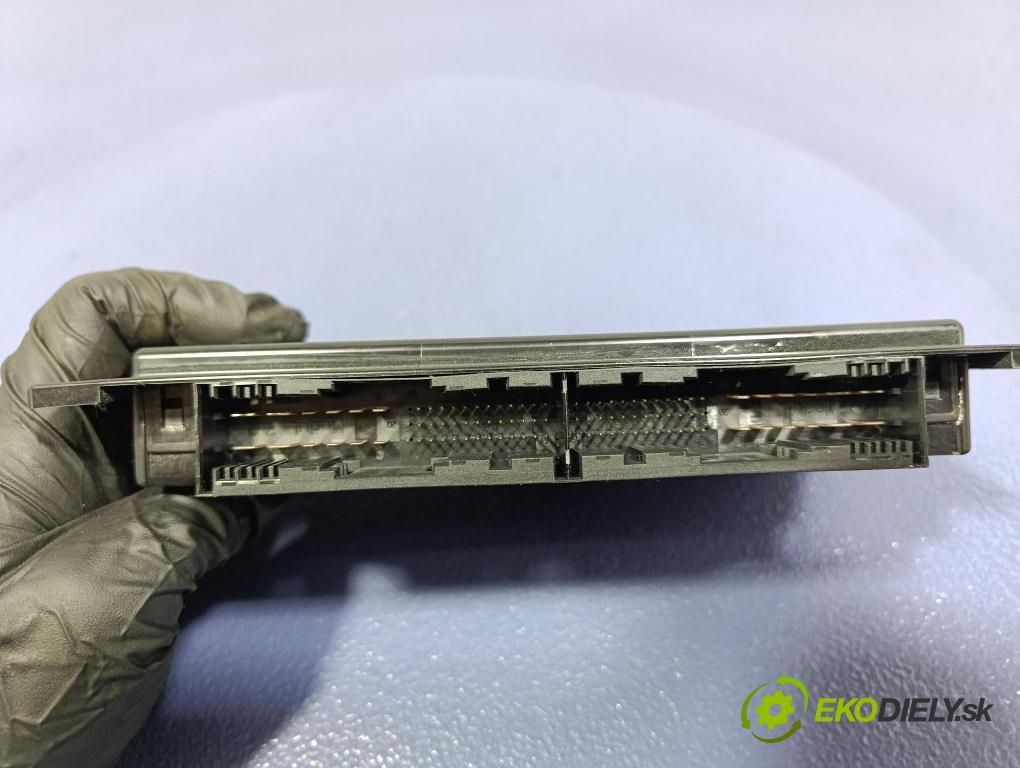 Bmw Seria 3 2006 riadiaca jednotka svetiel 6987998
