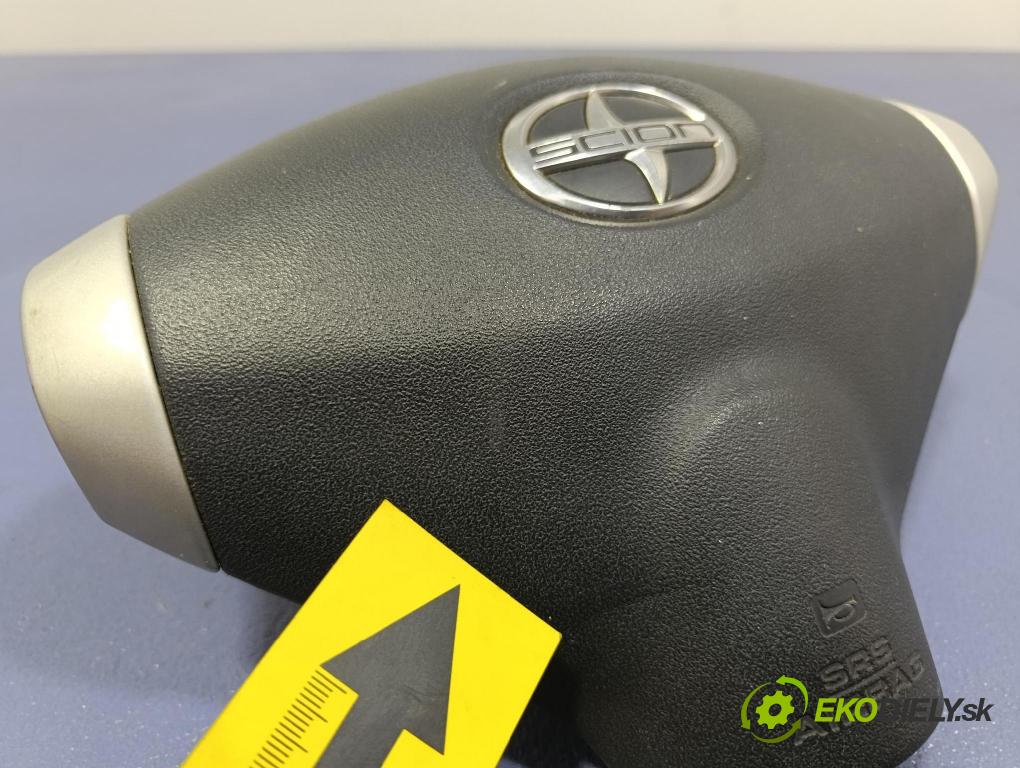 Toyota Scion xa 2006 Airbag: Řidiči: x 