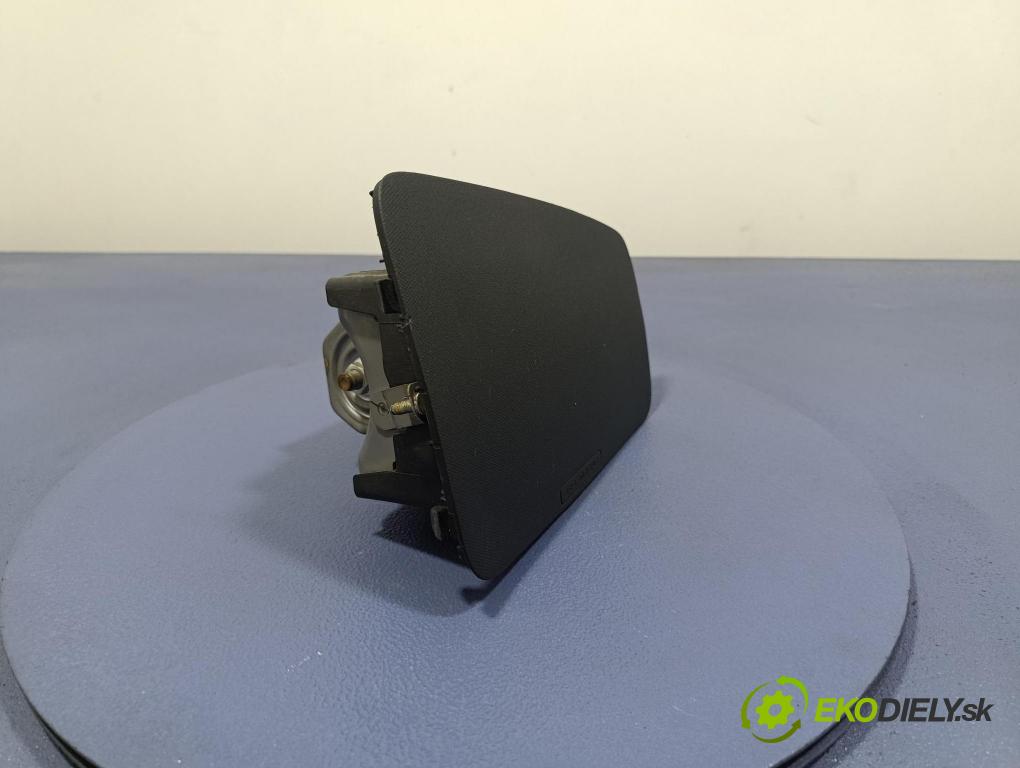 Toyota Scion xa 2006 Airbag: Cestující: x 50540-52140