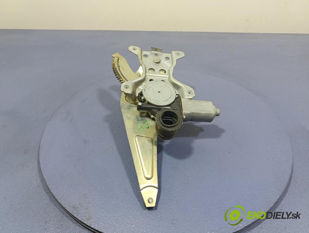 Toyota Scion xa 2006 mechanismus stahování Sklenka: Zad: v pravo: 85720-32160