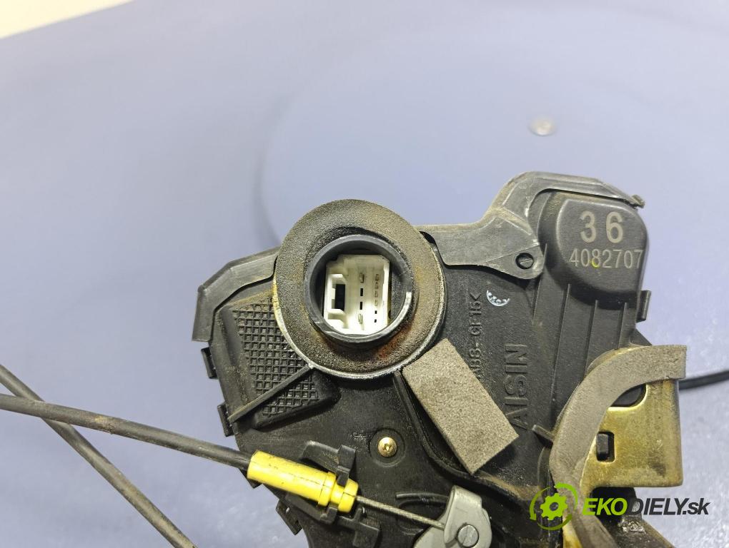 Toyota Scion xa 2006 zámek dveře před v pravo:
