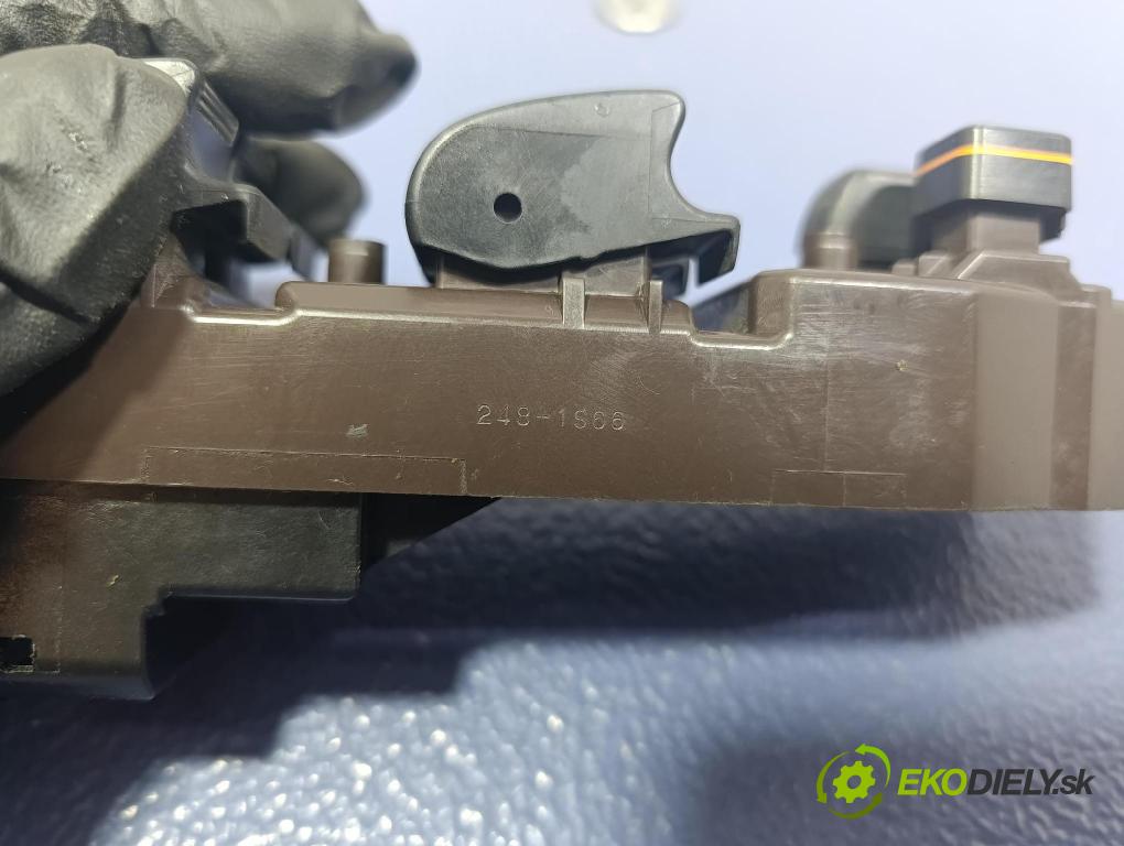 Toyota Scion xa 2006 Přepínač Sklenka: