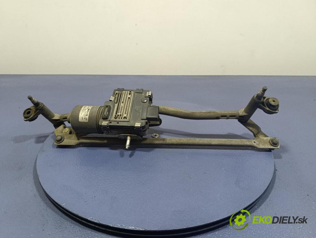 Audi A3 2004 mechanizmus motor: Stierače: Predné 8P1955023D
