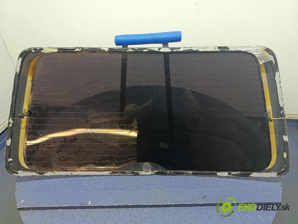 Vw Caddy 2005 sklo zadní 