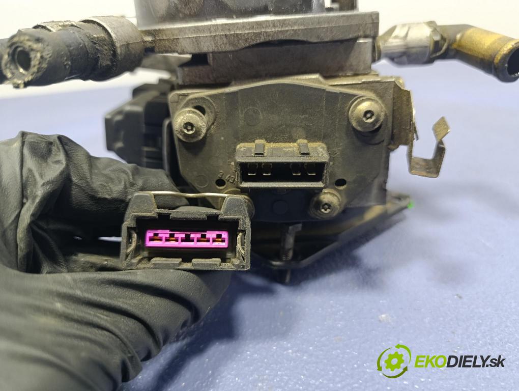 Audi 80 1997 vstrek 050133016