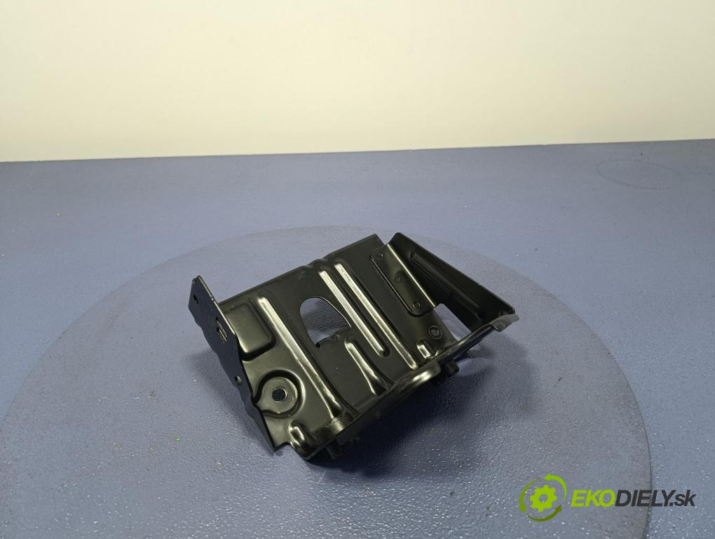 Bmw Seria 5 2025 Chladič Klimatizace: 9873916