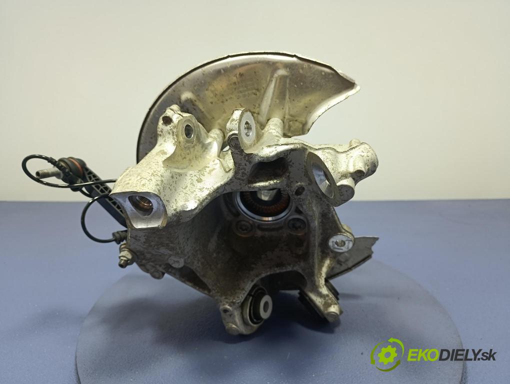 Bmw Seria 5 2025 náboj levá 6898367