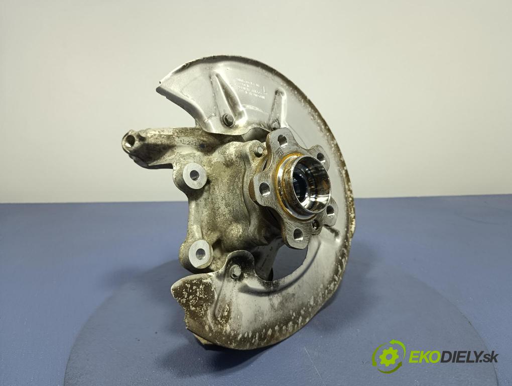Bmw Seria 5 2025 náboj levá 6898367
