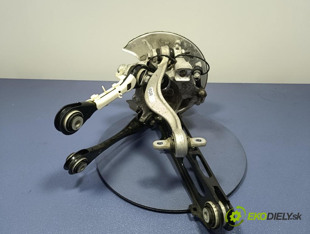 Bmw Seria 5 2025 náboj Práva: 6898368