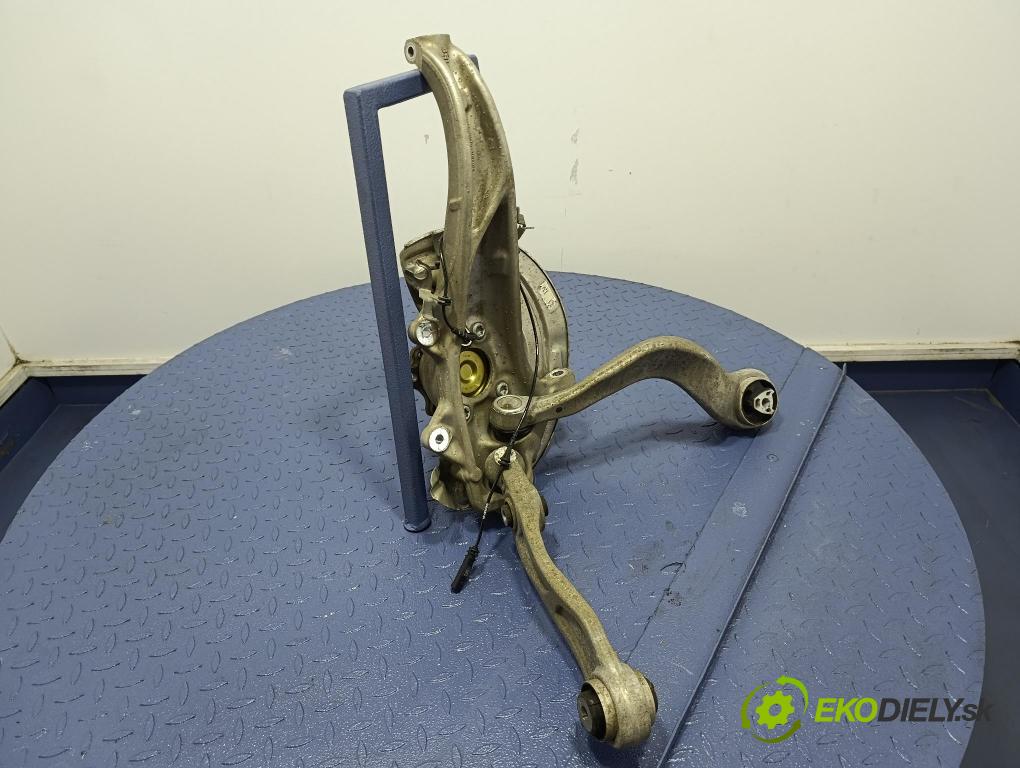 Bmw Seria 5 2025 náboj ľavá 6898327