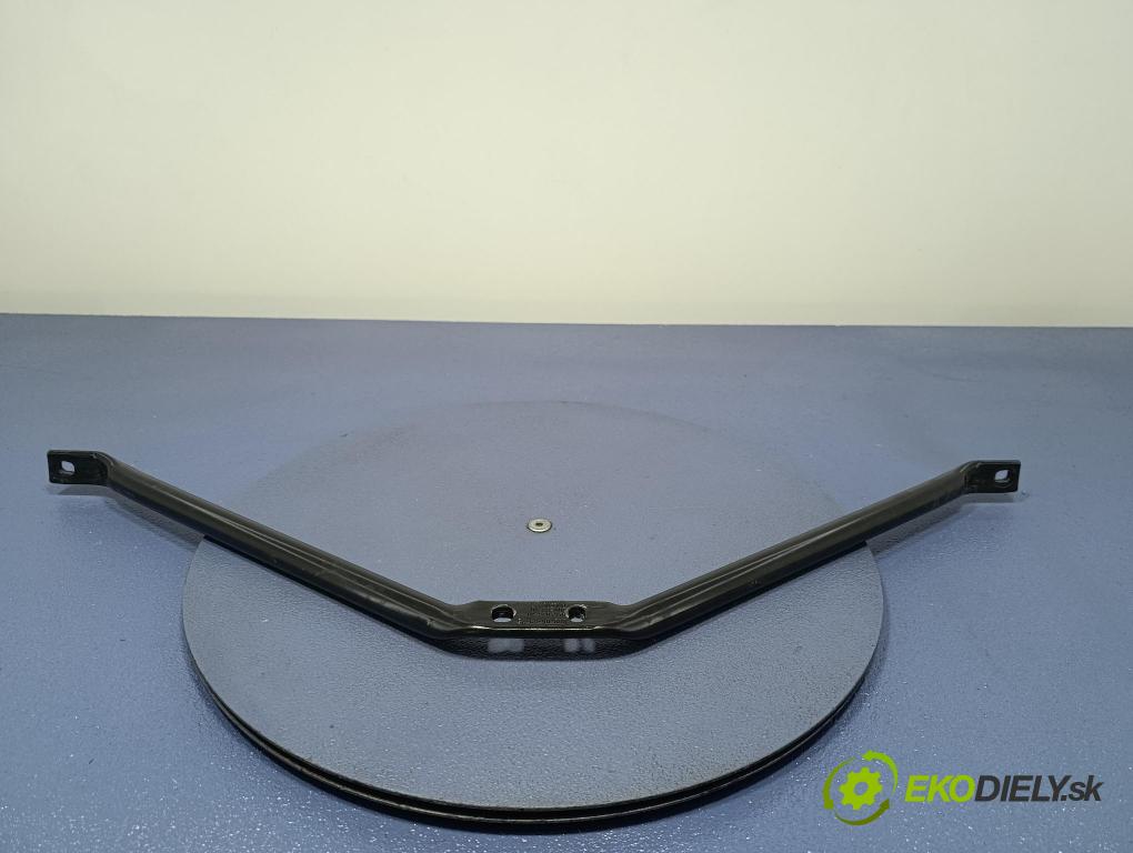 Bmw Seria 5 2025 výztuha Čelní / stěna Přední 9464026